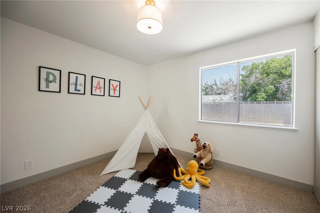 4816 Aveneda Sandia, Las Vegas, NV 89121