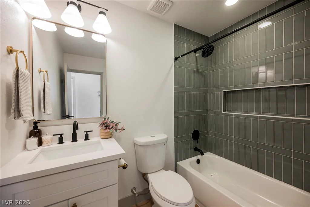 4816 Aveneda Sandia, Las Vegas, NV 89121