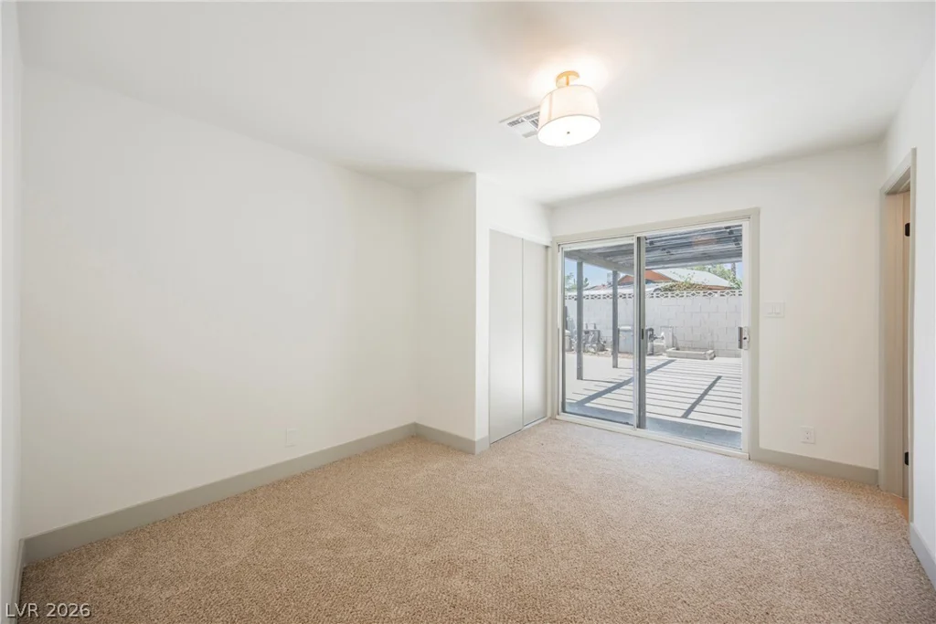 4816 Aveneda Sandia, Las Vegas, NV 89121