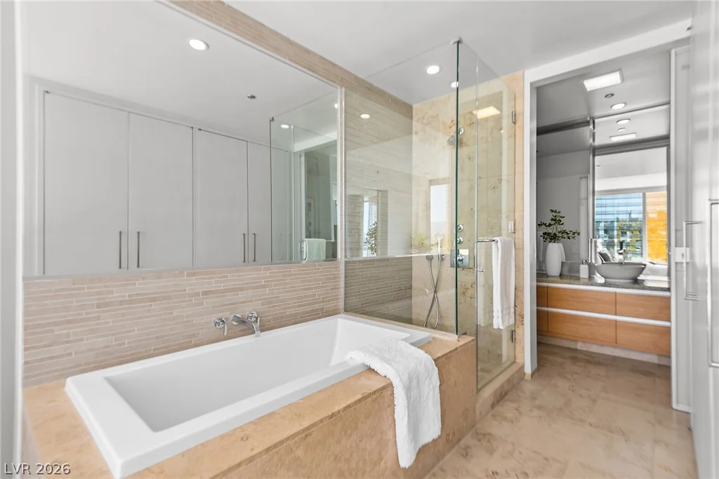 3726 LAS VEGAS, Las Vegas, NV 89158
