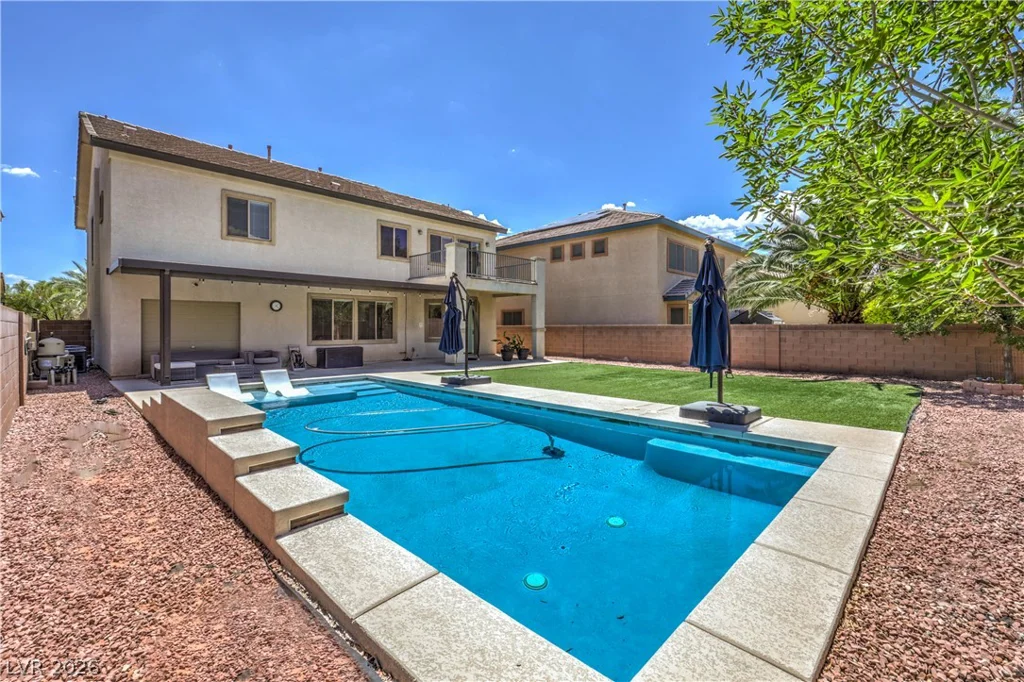 4128 Lancaster Falls, North Las Vegas, NV 89085