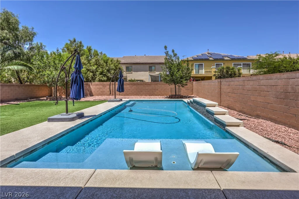4128 Lancaster Falls, North Las Vegas, NV 89085