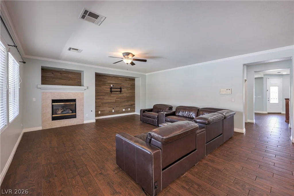 4128 Lancaster Falls, North Las Vegas, NV 89085