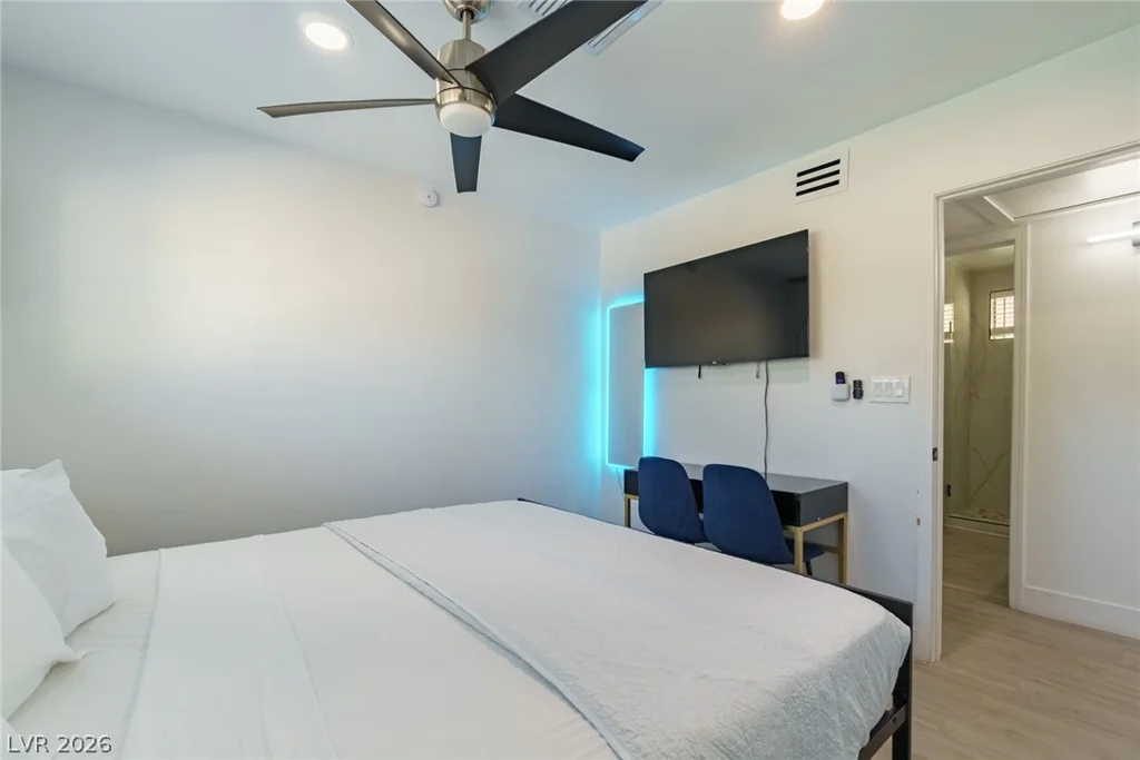 3080 Garnet, Las Vegas, NV 89121