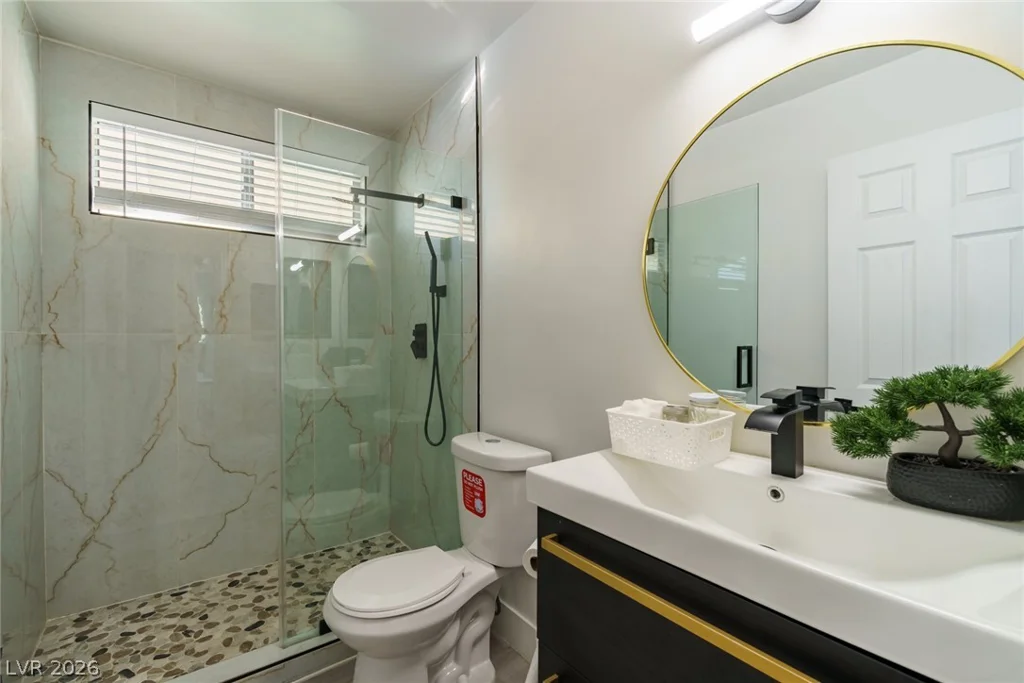 3080 Garnet, Las Vegas, NV 89121