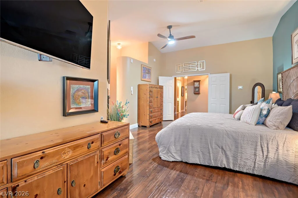 10005 Mahogany Grove, Las Vegas, NV 89117