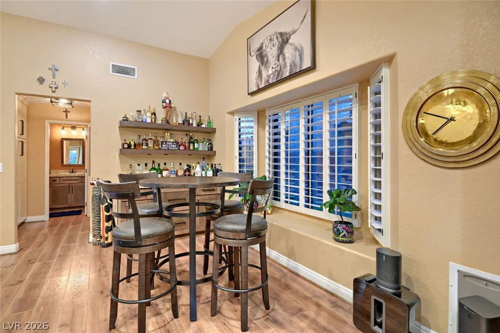 10005 Mahogany Grove, Las Vegas, NV 89117