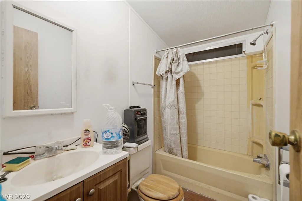 1611 Vondell, Pahrump, NV 89048