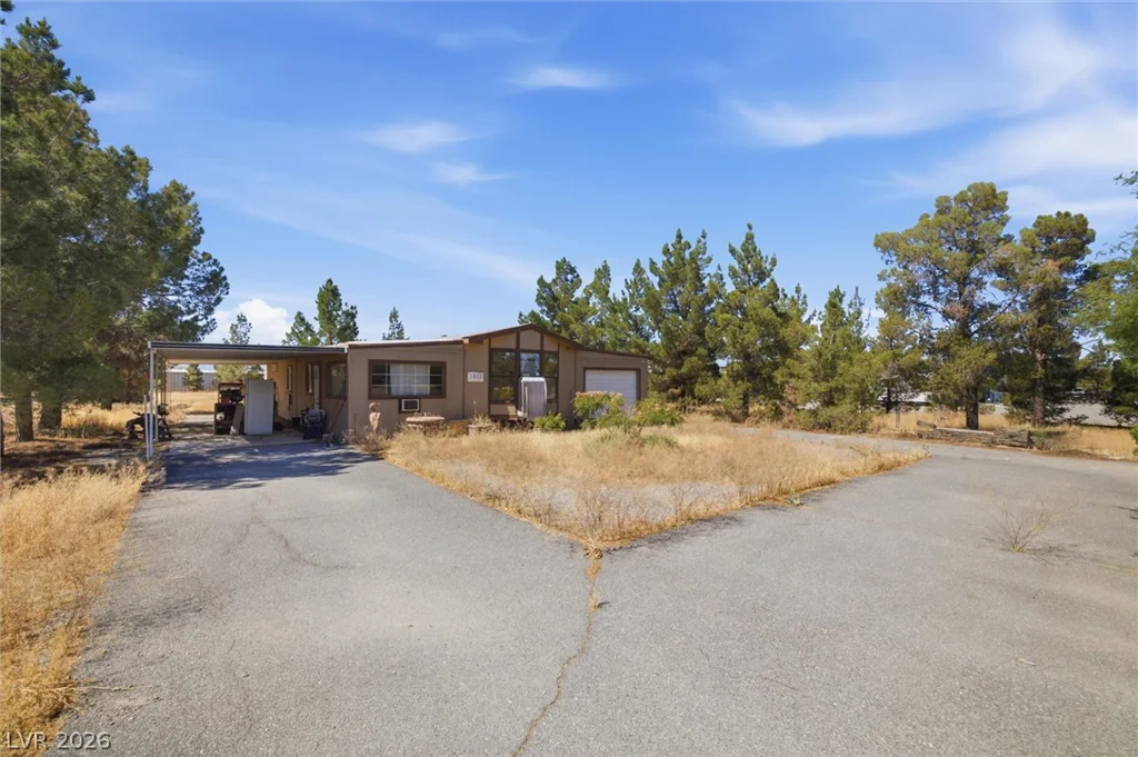 1611 Vondell, Pahrump, NV 89048