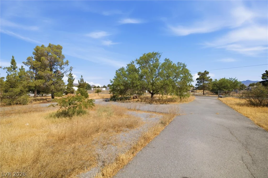 1611 Vondell, Pahrump, NV 89048