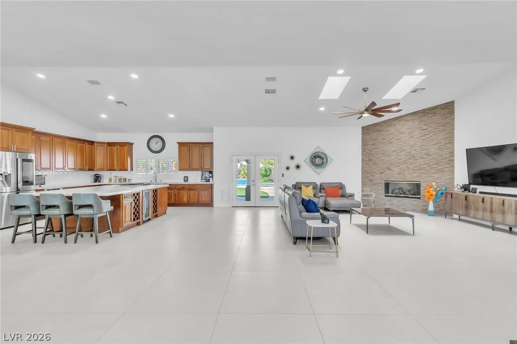 8460 Ann, Las Vegas, NV 89149