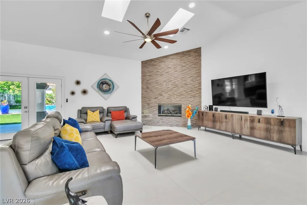 8460 Ann, Las Vegas, NV 89149