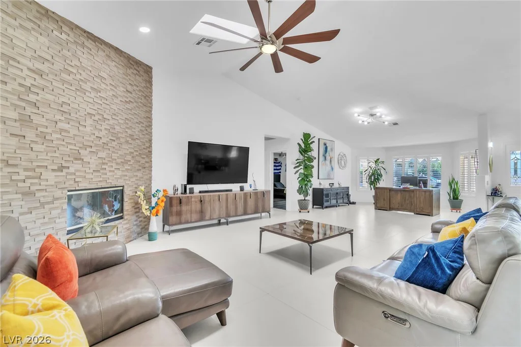 8460 Ann, Las Vegas, NV 89149