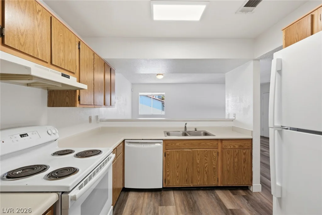 6750 Del Rey, Las Vegas, NV 89146