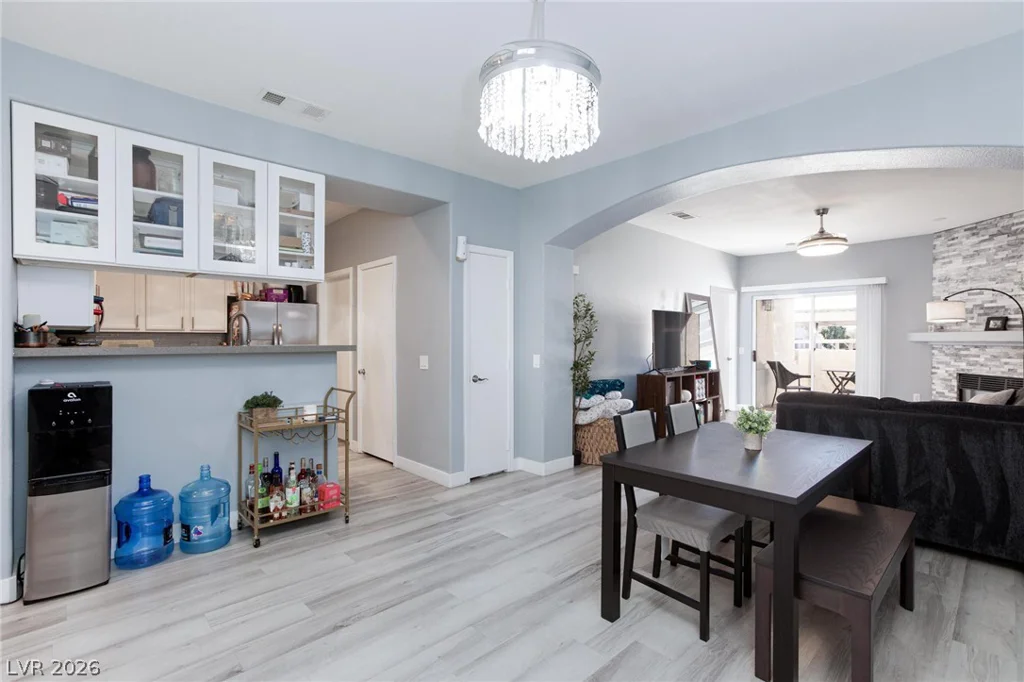 8725 Flamingo, Las Vegas, NV 89147