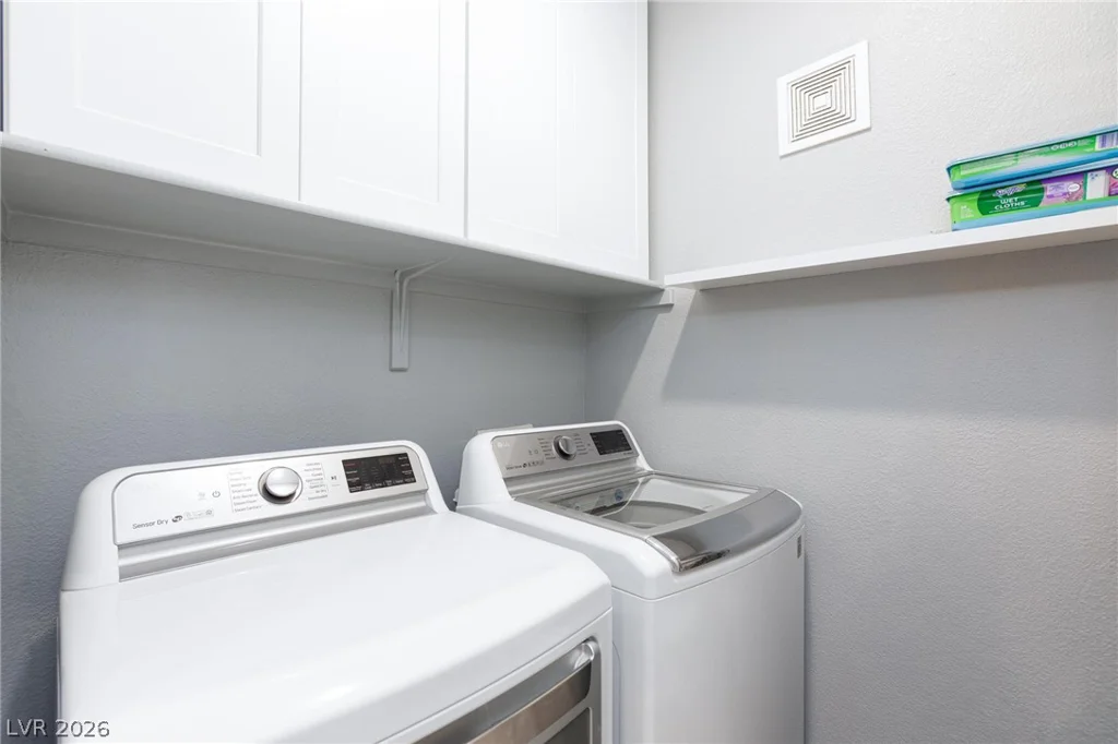 8725 Flamingo, Las Vegas, NV 89147