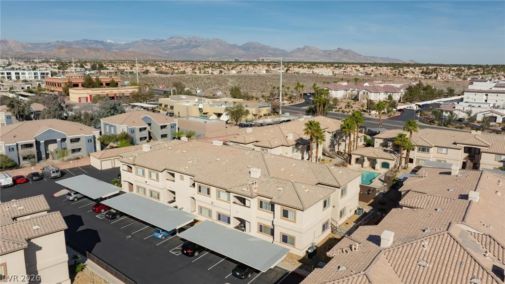 8725 Flamingo, Las Vegas, NV 89147