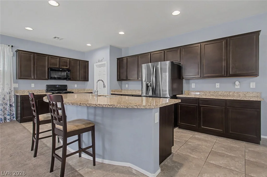 10566 Saguaro Blossom, Las Vegas, NV 89179