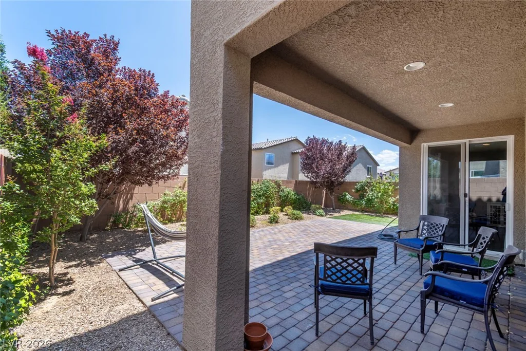10566 Saguaro Blossom, Las Vegas, NV 89179