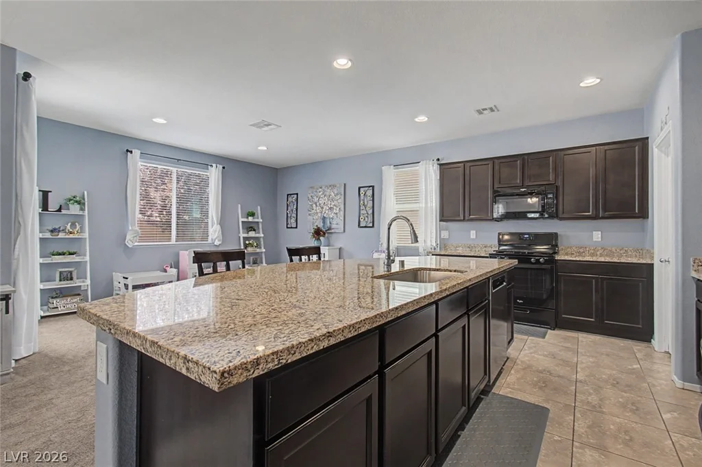 10566 Saguaro Blossom, Las Vegas, NV 89179