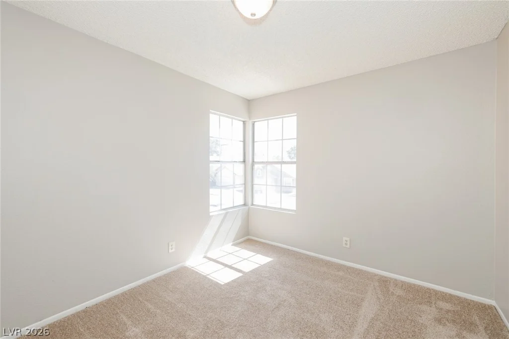1909 Dry Falls, Las Vegas, NV 89142