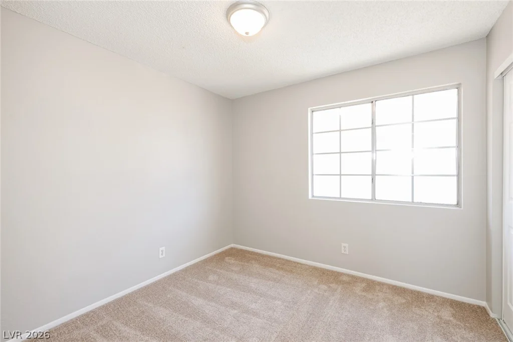 1909 Dry Falls, Las Vegas, NV 89142