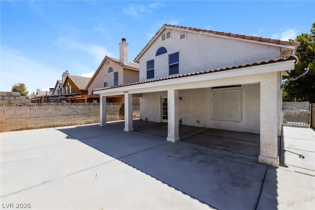1909 Dry Falls, Las Vegas, NV 89142
