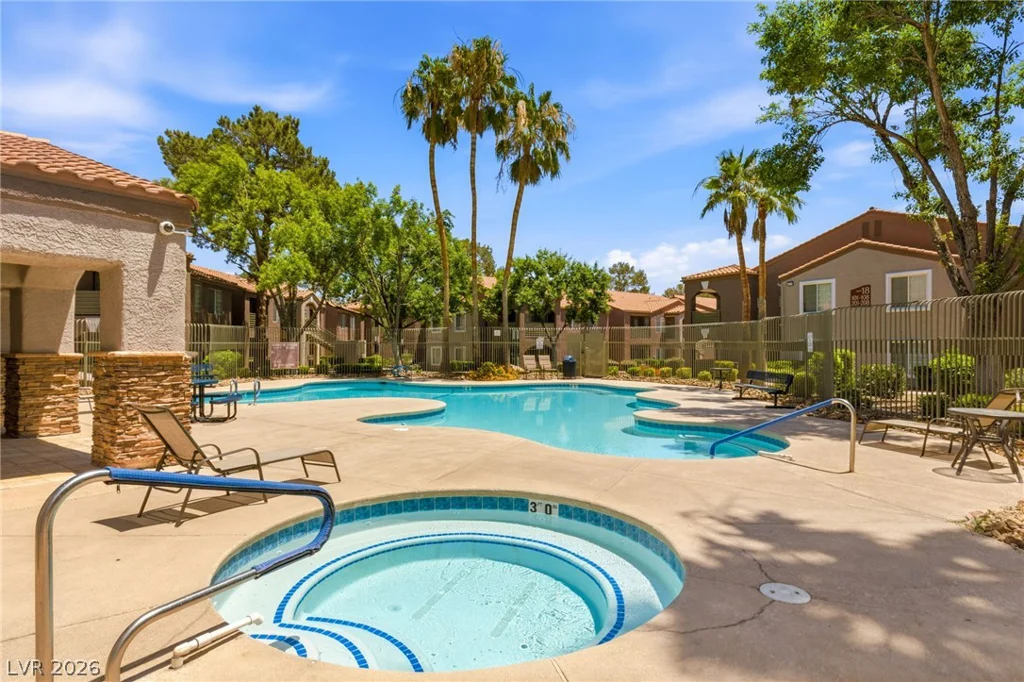2111 Sealion, Las Vegas, NV 89128