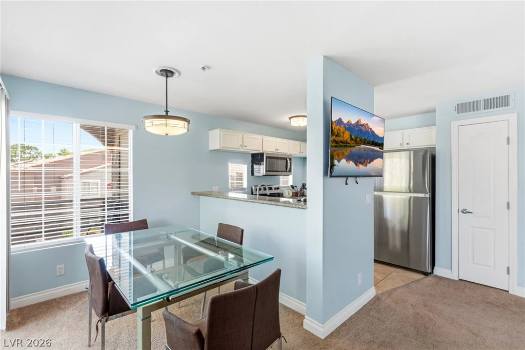 2111 Sealion, Las Vegas, NV 89128