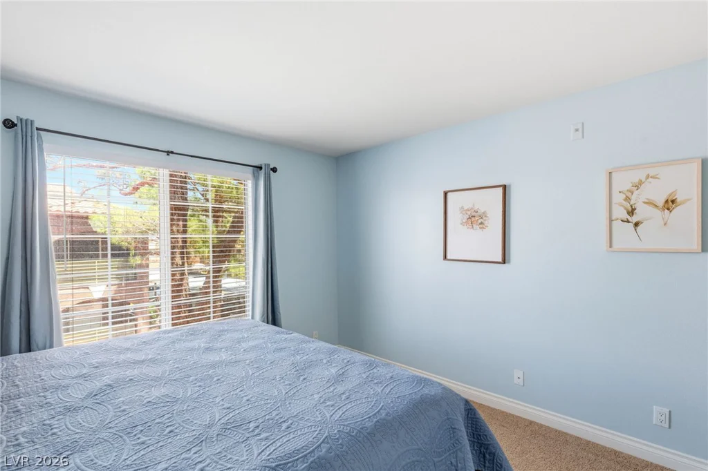 2111 Sealion, Las Vegas, NV 89128