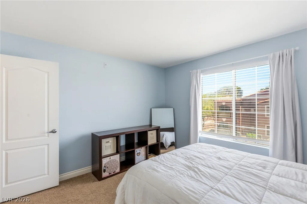 2111 Sealion, Las Vegas, NV 89128