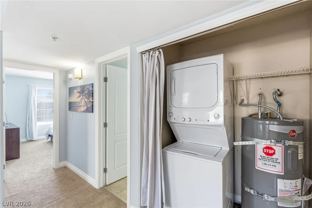 2111 Sealion, Las Vegas, NV 89128