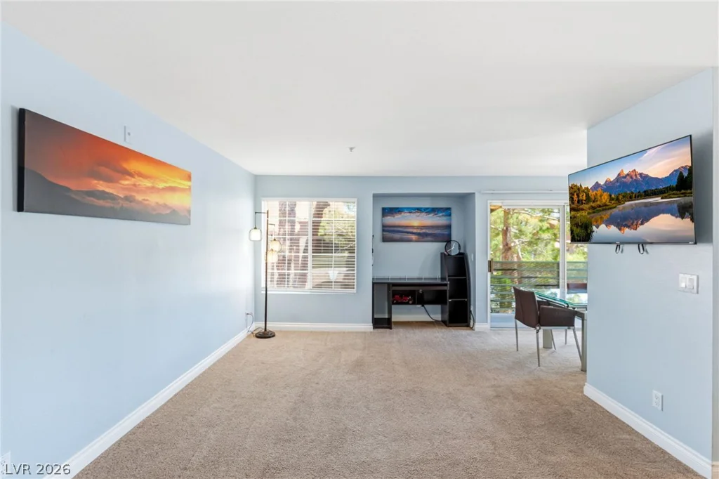 2111 Sealion, Las Vegas, NV 89128