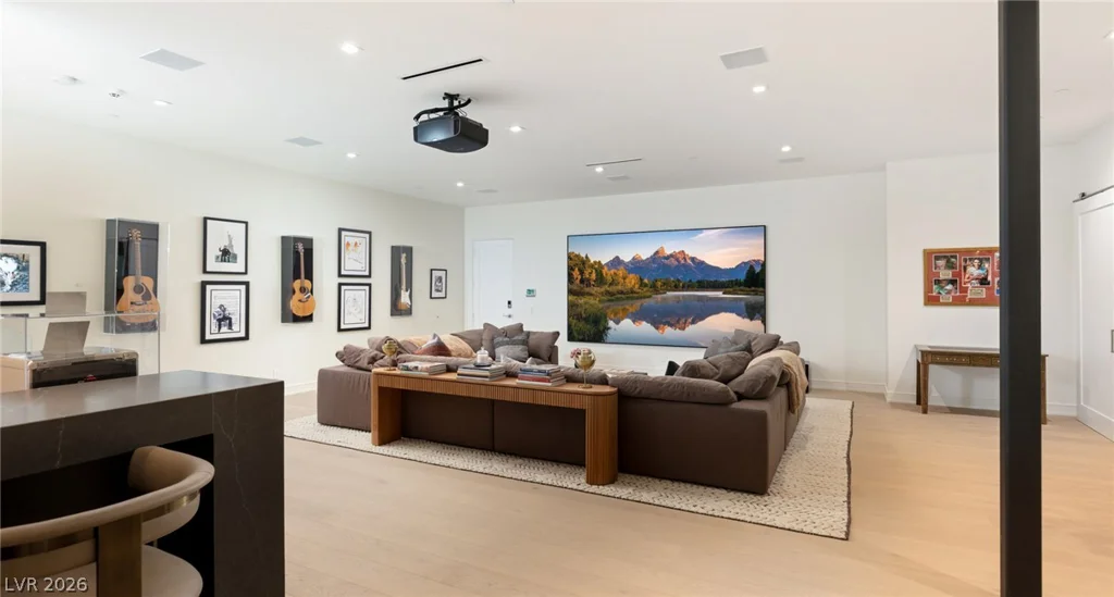 92 Sun Glow, Las Vegas, NV 89135