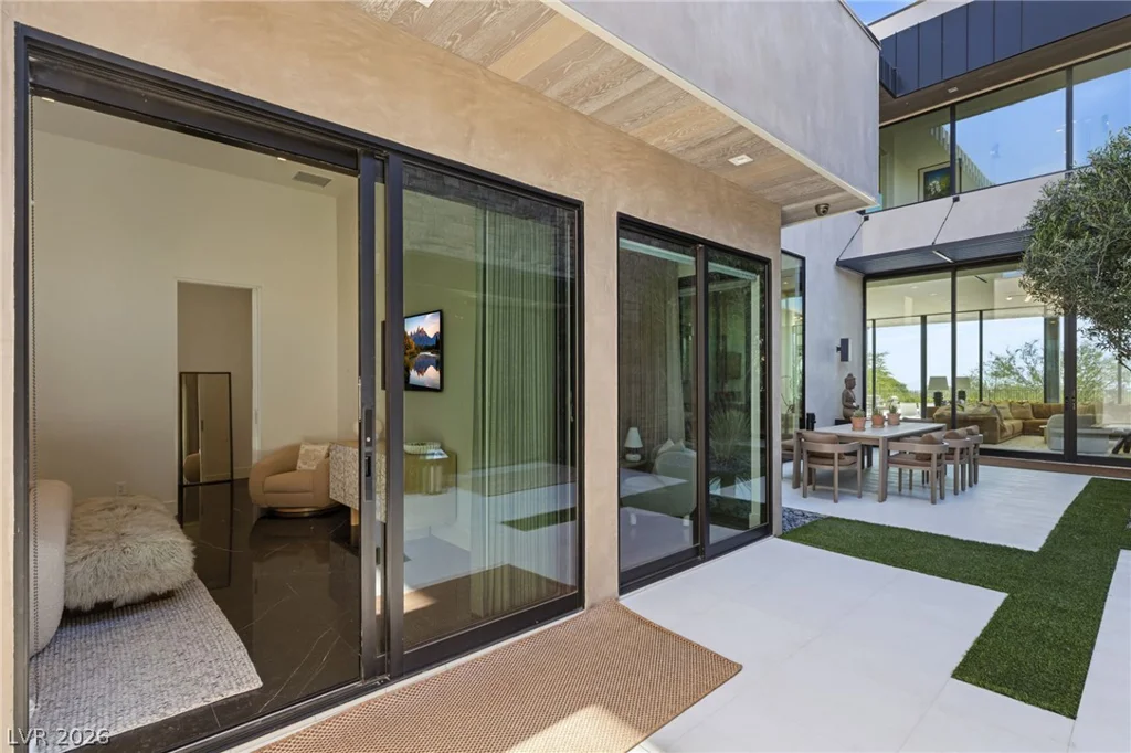 92 Sun Glow, Las Vegas, NV 89135