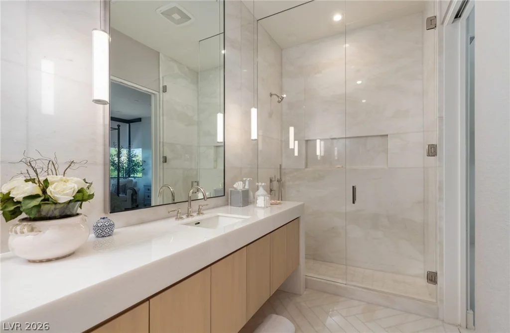 92 Sun Glow, Las Vegas, NV 89135