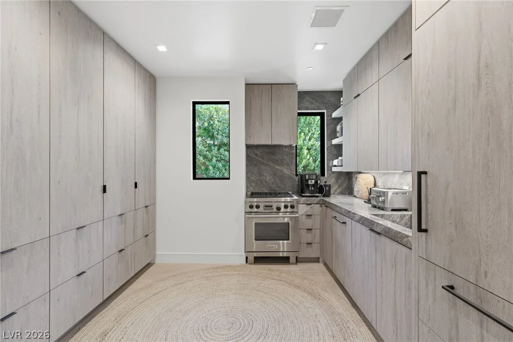 92 Sun Glow, Las Vegas, NV 89135