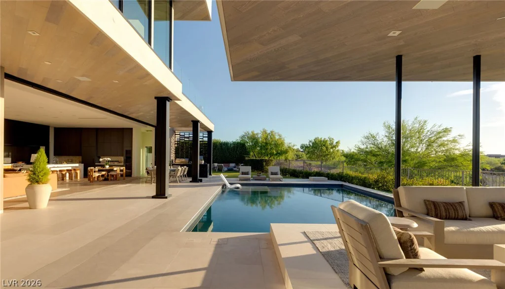 92 Sun Glow, Las Vegas, NV 89135