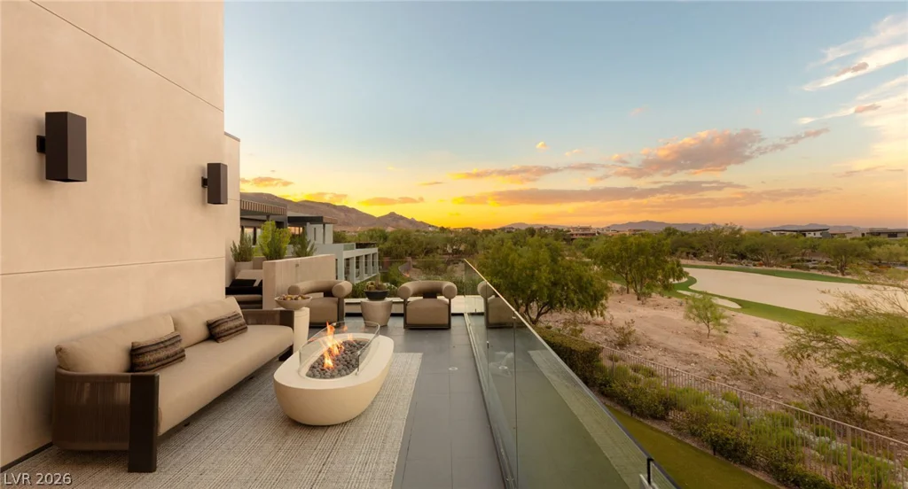 92 Sun Glow, Las Vegas, NV 89135
