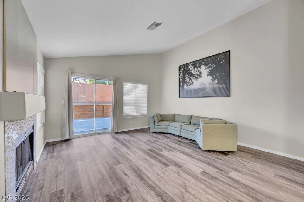9644 Swan Bay, Las Vegas, NV 89117