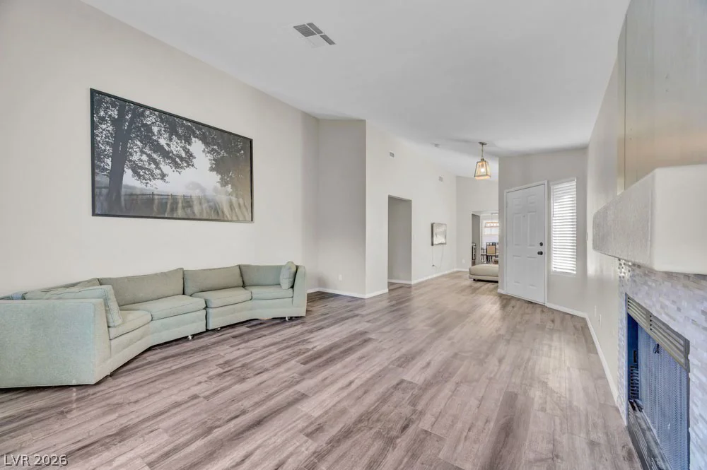 9644 Swan Bay, Las Vegas, NV 89117