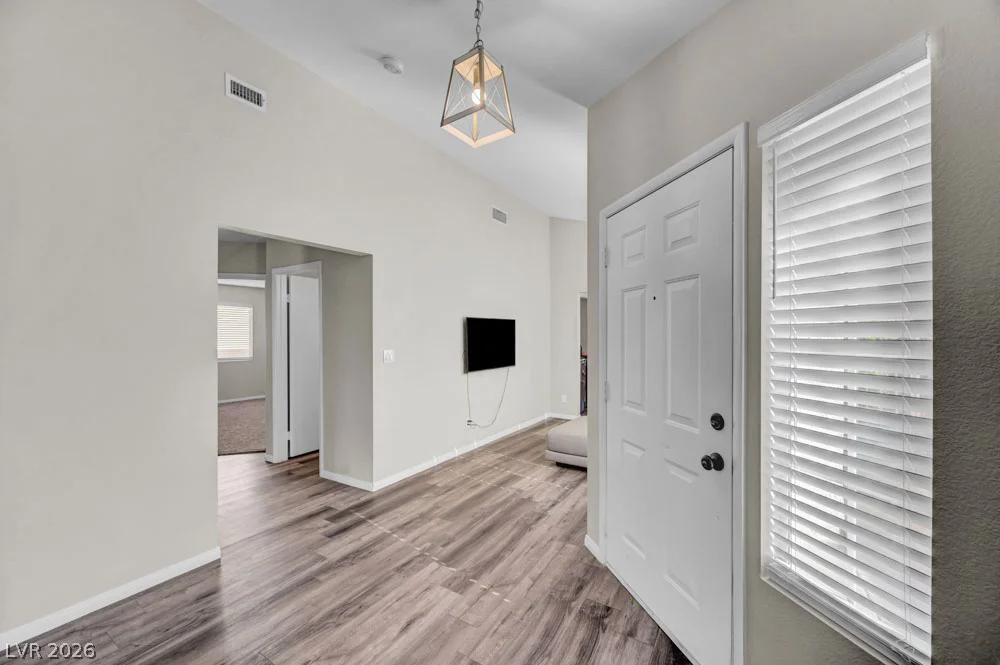 9644 Swan Bay, Las Vegas, NV 89117