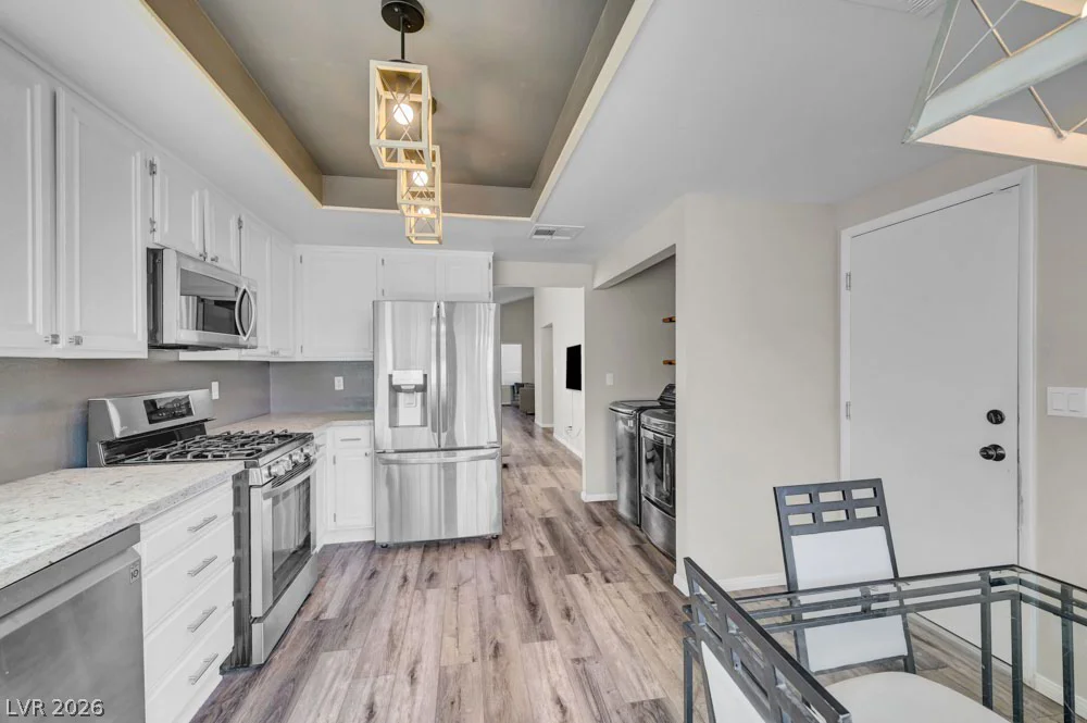 9644 Swan Bay, Las Vegas, NV 89117