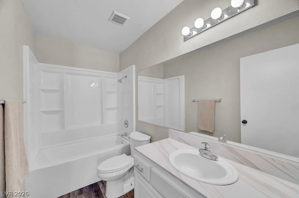 9644 Swan Bay, Las Vegas, NV 89117