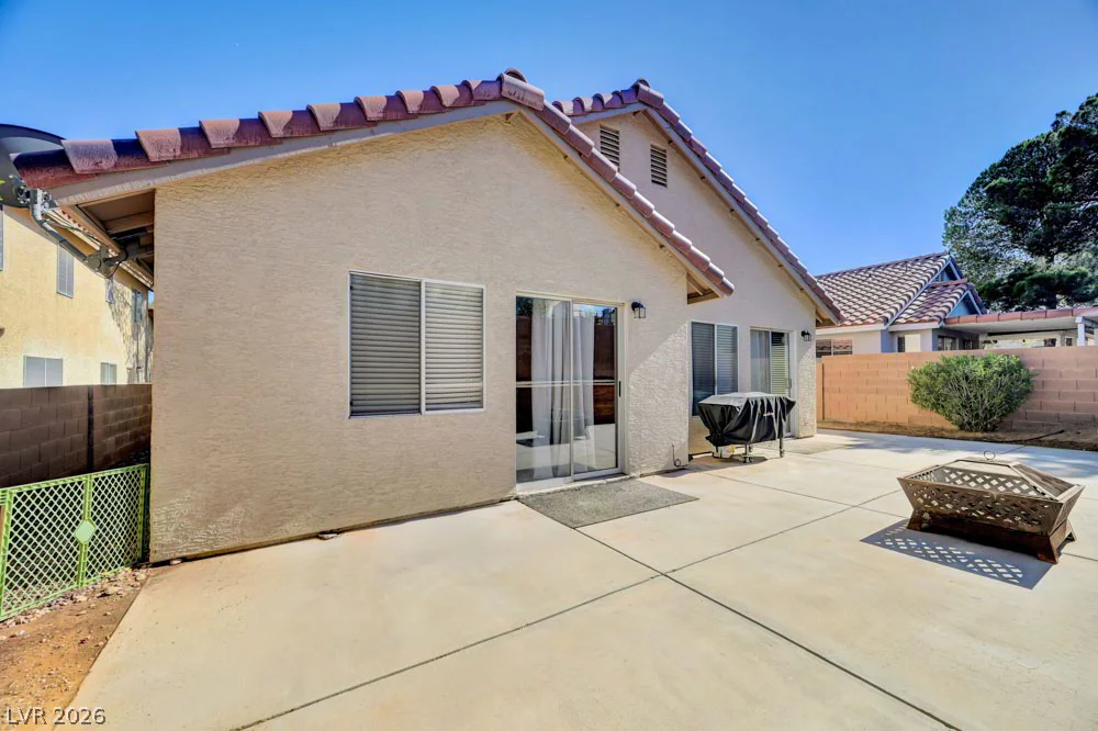 9644 Swan Bay, Las Vegas, NV 89117