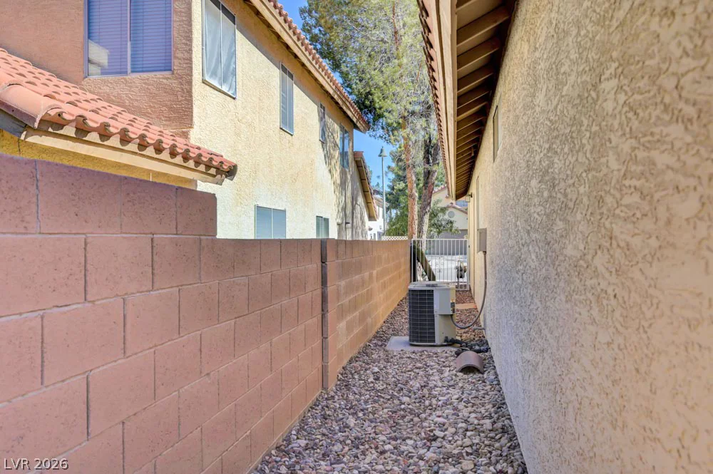 9644 Swan Bay, Las Vegas, NV 89117