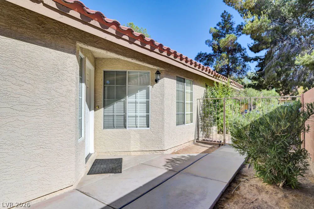 9644 Swan Bay, Las Vegas, NV 89117