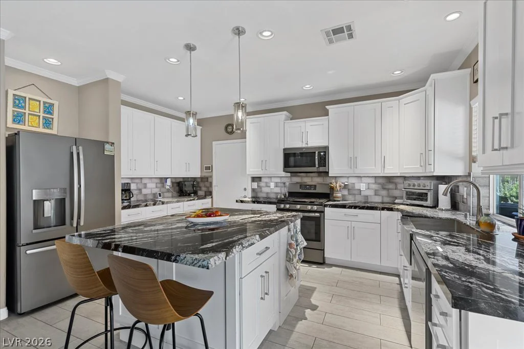 3409 Bedfordshire, Las Vegas, NV 89129