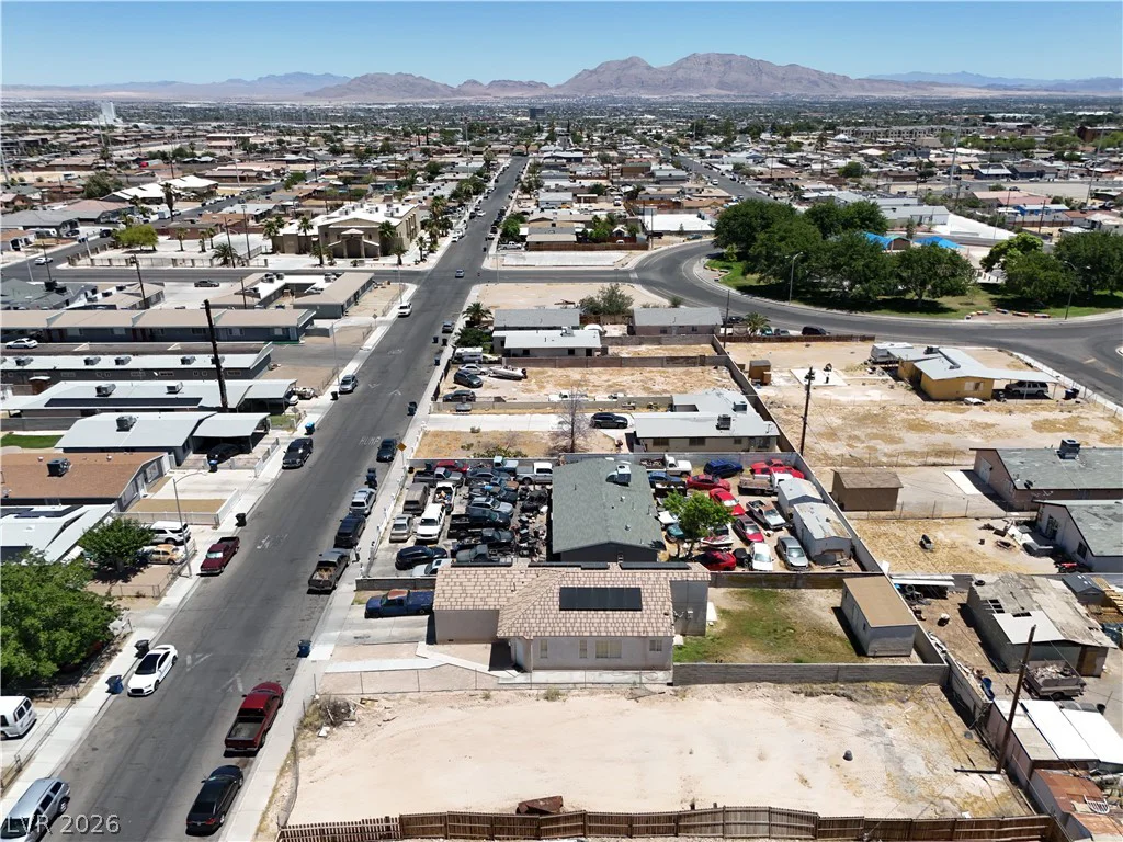 1249 Bartlett, Las Vegas, NV 89106