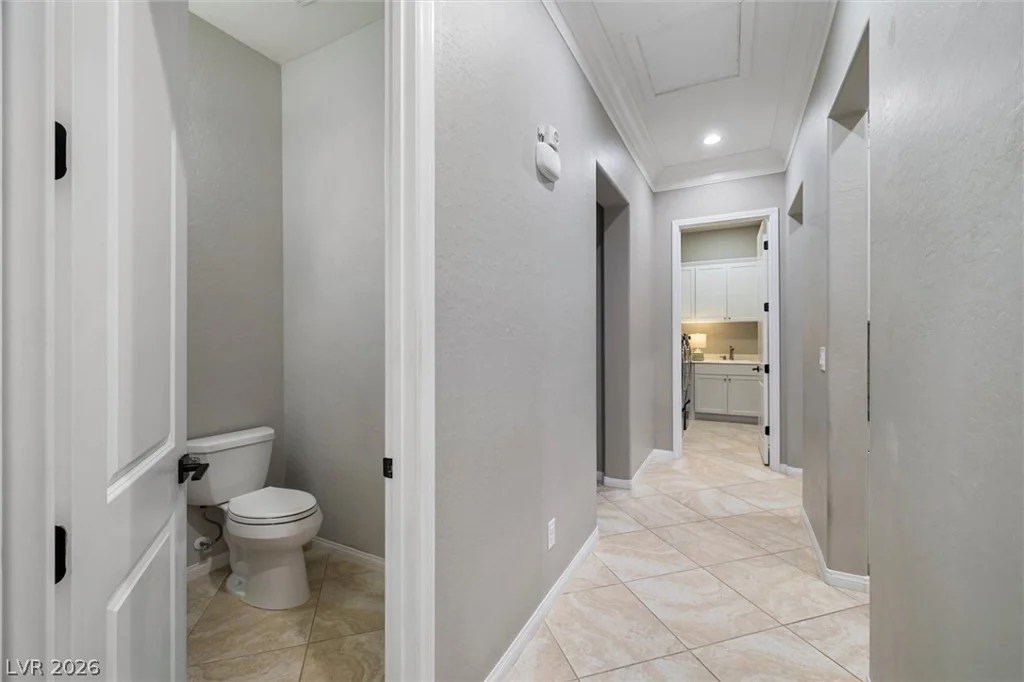 1888 Canvas Edge, Henderson, NV 89044